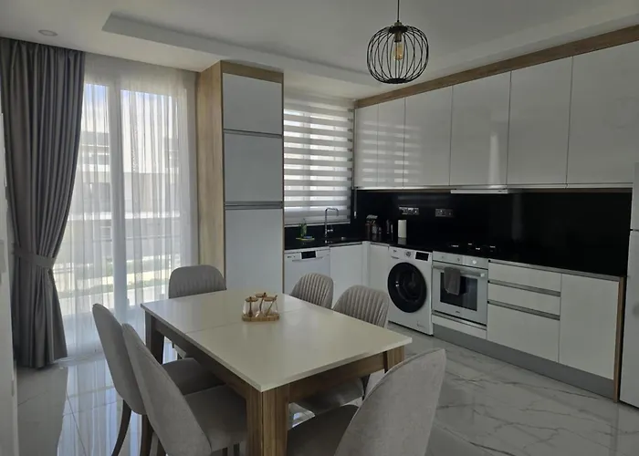 Sea View Luxury Two-bedroom At Four Seasons Life 2